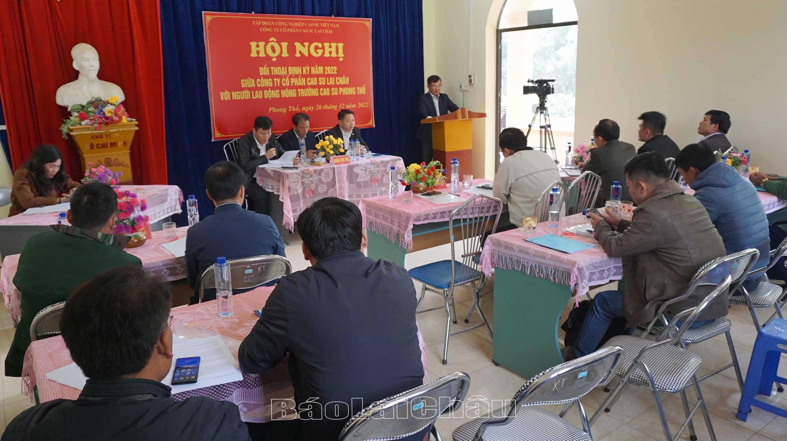 Đối thoại định kỳ giữa lãnh đạo với người lao động năm 2022